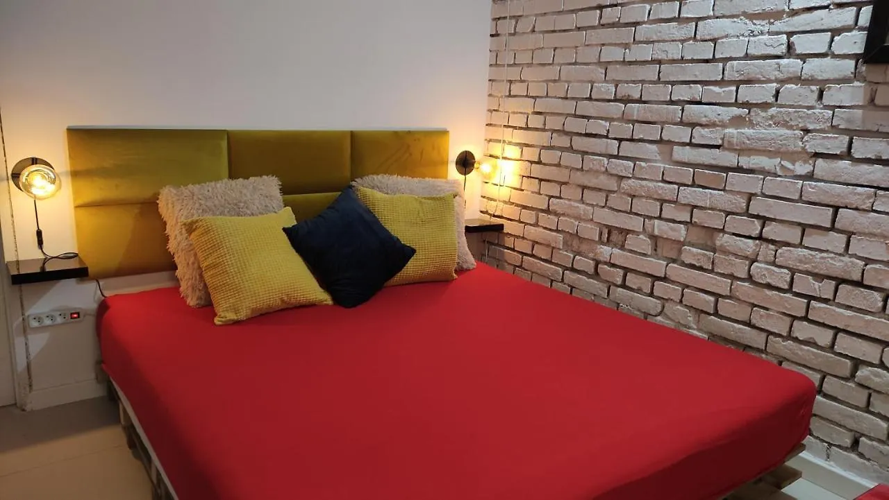 Cosy Dungeon Double Room With Ac Kraków